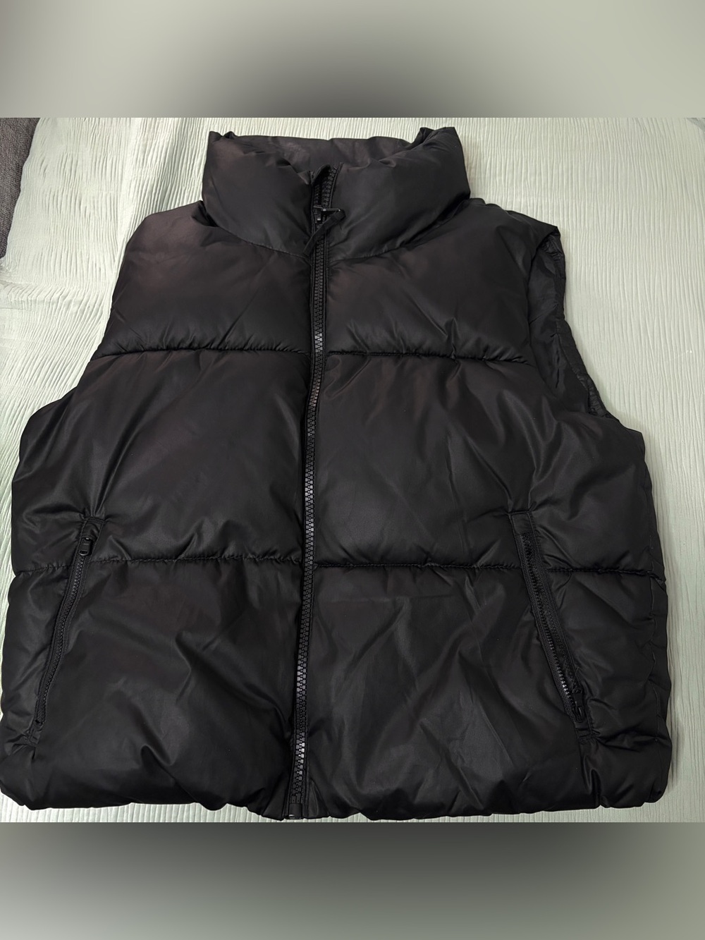 Old Navy Black Quilted Puffer Vest
